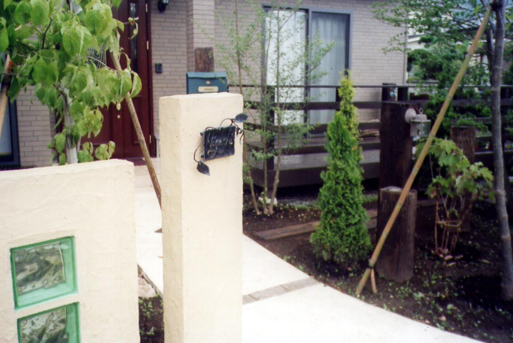 狭い庭をおしゃれに 小さな空間を活かす庭のヒント集 エクステリアガーデン お庭の設計 施工の専門店グリーン企画