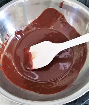 バレンタインにおすすめ手作りケーキレシピ！『クラッシックショコラケーキ』