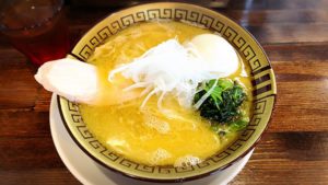 長野こまちで満点評価！松本『らぁ麺 しろがね』行列必須の人気ラーメン店レポ！