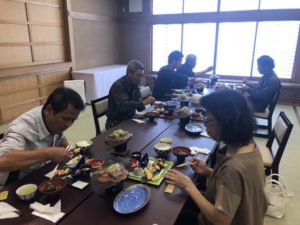 塩尻駅前『あさひ館』豪華☆黒毛和牛のランチ