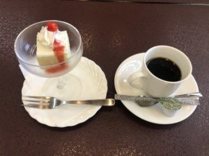 塩尻駅前『あさひ館』豪華☆黒毛和牛のランチ