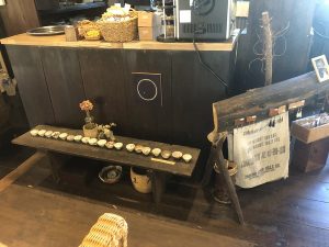 看板猫がいる古民家カフェで美味しいランチが食べれる伊那市の『matsunoedaterrace』