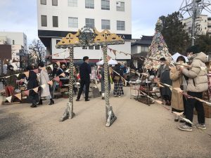 『まつもと古市＃66』で出会う古き良きものが集まる蚤の市