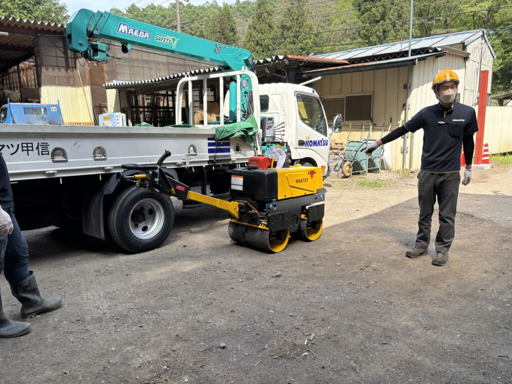 新規機械ハンドローラー納入お清め式