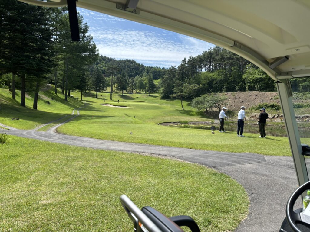 塩嶺カントリークラブで社内ゴルフコンペを開催しました！